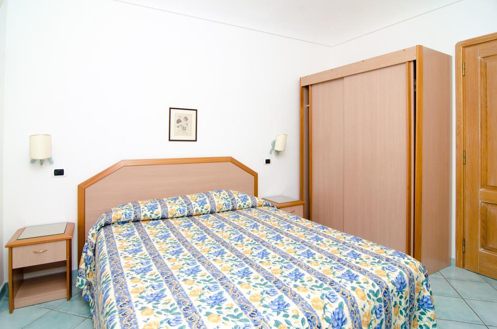 La Capannina - Hotel & Apartments Ischia Zewnętrze zdjęcie
